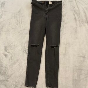 Stylish Black Distressed Women's Jeans